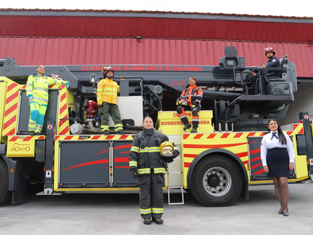 SER BOMBERA Y SER MUJER NO ES COSA FÁCIL