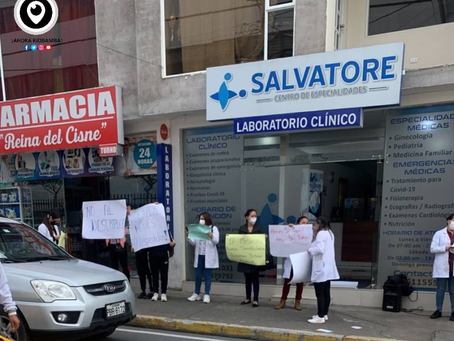 PERSONAL DE SALUD DEL HOSPITAL DEL IEES DE RIOBAMBA DESVINCULADOS DE SUS FUNCIONES