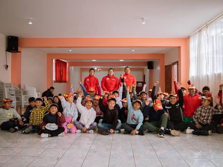 BOMBEROS RIOBAMBA VISITARON CALPI CON LA CAMPAÑA HOGAR SEGURO