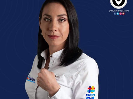 NUEVA GOBERNADORA DE CHIMBORAZO