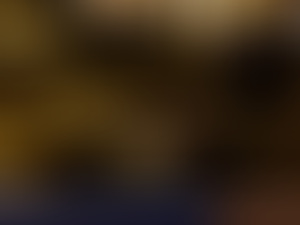 VEHÍCULO SE IMPACTÓ CONTRA FIGURAS NAVIDEÑAS