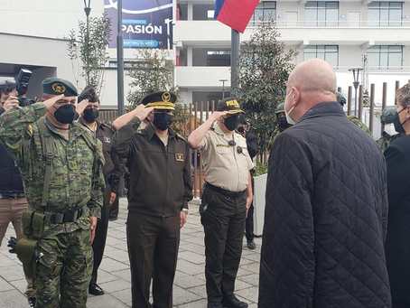 BRIGADA DE CABALLERÍA BLINDADA N.° 11 GALAPAGOS BRINDO SEGURIDAD AL VICEPRESIDENTE