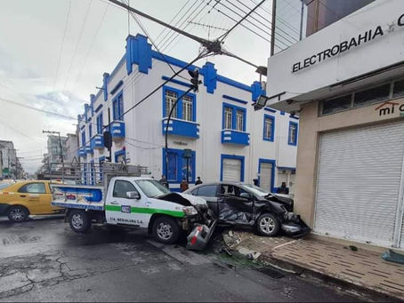 ACCIDENTE DE TRÁNSITO SE REPORTÓ EN EL CENTRO DE RIOBAMBA