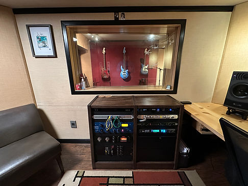 Lake Stevens recording studio gear rack