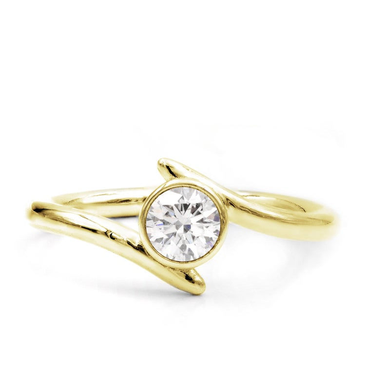 Thumbnail: Swirl Solitaire Engagement Ring