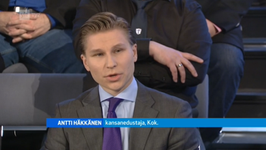 Häkkänen Ylen A2-illassa: Sisäinen turvallisuus ei saa vaarantua siirtolaiskriisin yhteydessä