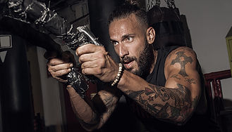 Personaltraining - Fitnesstraining - Personalrainer - Fitnesstrainer - Saalfelden - Maishofen - Saalbach - Hinterglemm - Zell am See - Kaprun - Salzburg - Österreich - Fitnesstudio - Training - Coach Hannes - Krafttraining - Ausdauertraining - abnehmen - Muskelaufbau - straffen - schlank