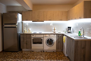 oven-fridge-refridgerator-kitchen-rent-a-house