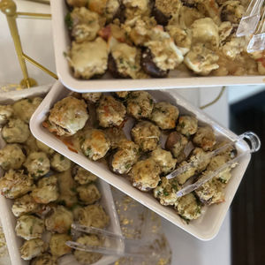 Bacon-Wrapped Jalapeño Poppers