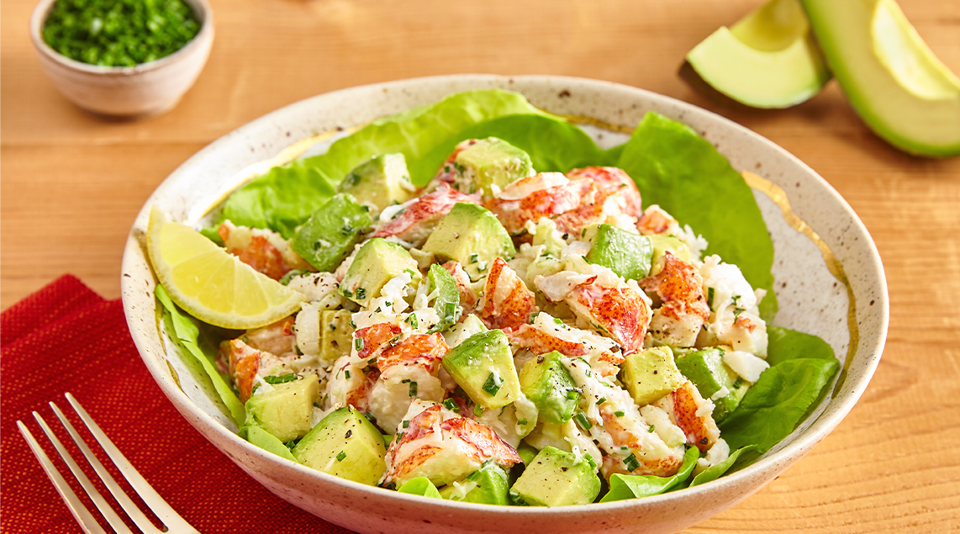 🥗 Lobster & Avocado Salad with Citrus Vinaigrette