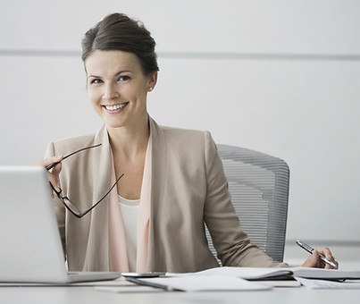 Professional Woman Smiling_edited.jpg