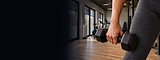 Dumbbell im modernen Fitnessstudio.png