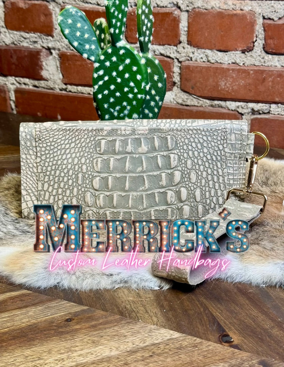 Thumbnail: Standard Wallet - Creamy Grey Croc