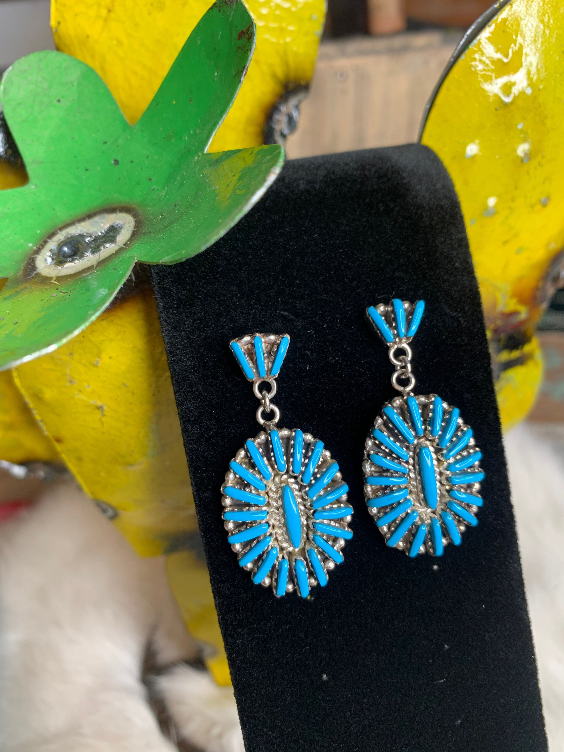 Earring - Turquoise Medallion