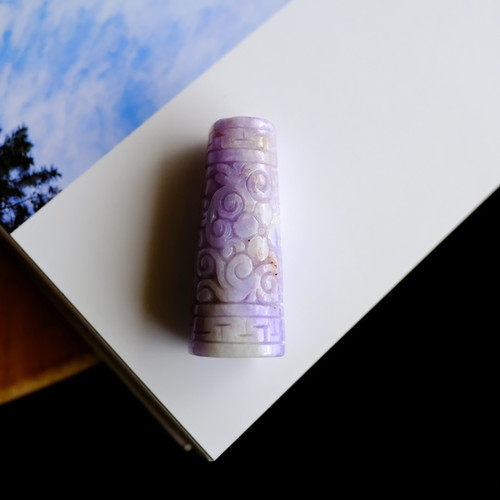 翡翠彫刻『MURASAKI UNKAI』99433 | 翡翠専門店 ジョイテック