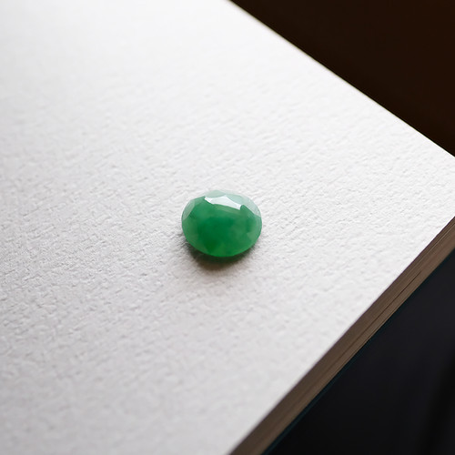 翡翠ルース『FOREST GREEN FLASH』3.15ct 98534 | 翡翠専門店 ジョイテック