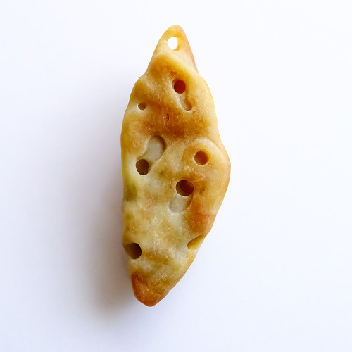 翡翠彫刻『CHEESE』98820 | 翡翠専門店 ジョイテック