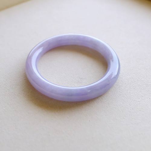 翡翠バングル 55.2mm【LOTUS】 95793 | 翡翠専門店 ジョイテック
