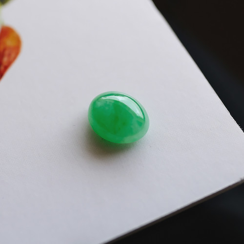 翡翠ルース【TORORI】11.44ct 97729 | 翡翠専門店 ジョイテック