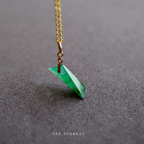 翡翠 天然石 ぺンダント 翡翠ペンダントトップ【SEA SPARKLE】97391 | 翡翠専門店 ジョイテック
