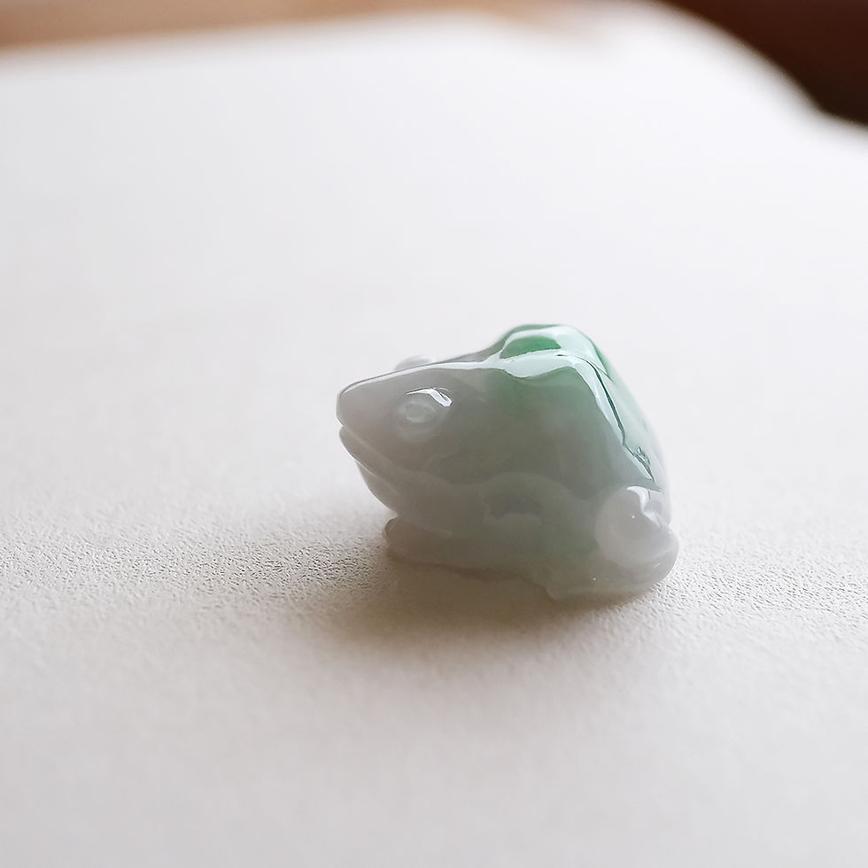 Thumbnail: 翡翠彫刻『FORTUNE FROG』98865