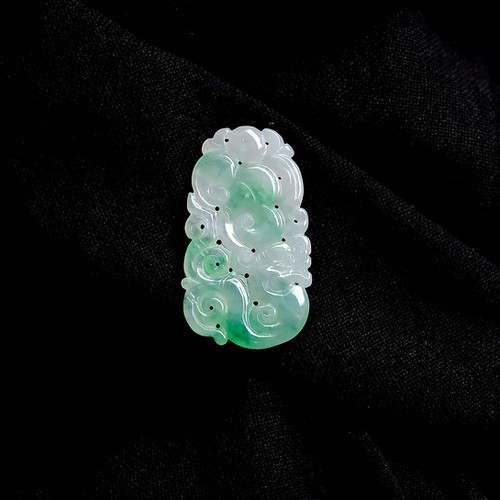 稀少翡翠彫刻 手彫り 翡翠彫刻『MIREI』98563 | 翡翠専門店 ジョイテック