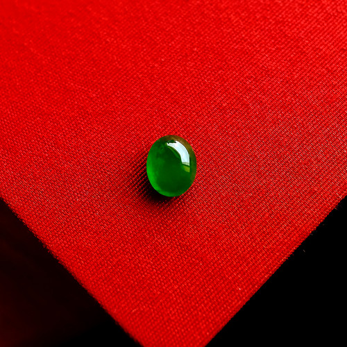 翡翠ルース『THE IMPERIAL JADE』3.34ct 98773 | 翡翠専門店 ジョイテック
