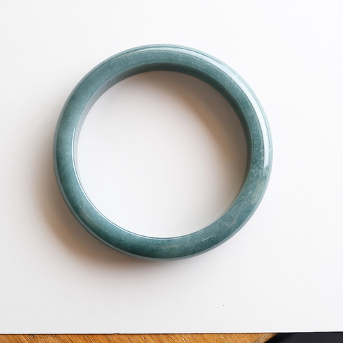 翡翠　バングル 翡翠バングル 62.7mm 【SORA】96422 | 翡翠専門店 ジョイテック