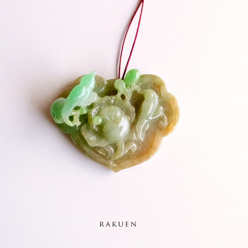 翡翠彫刻【RAKUEN】97261 | 翡翠専門店 ジョイテック