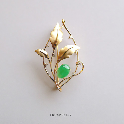 着物　翡翠ブローチ　天然翡翠保証 K18在銘 着物 翡翠ブローチ 天然翡翠保証 K18在銘