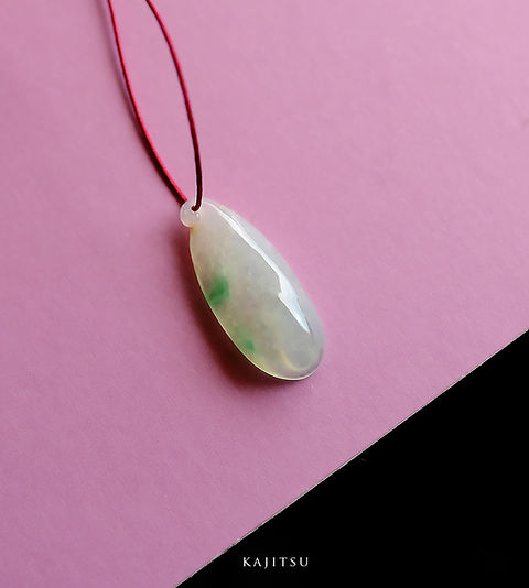 翡翠彫刻『KAJITSU』98765 | 翡翠専門店 ジョイテック