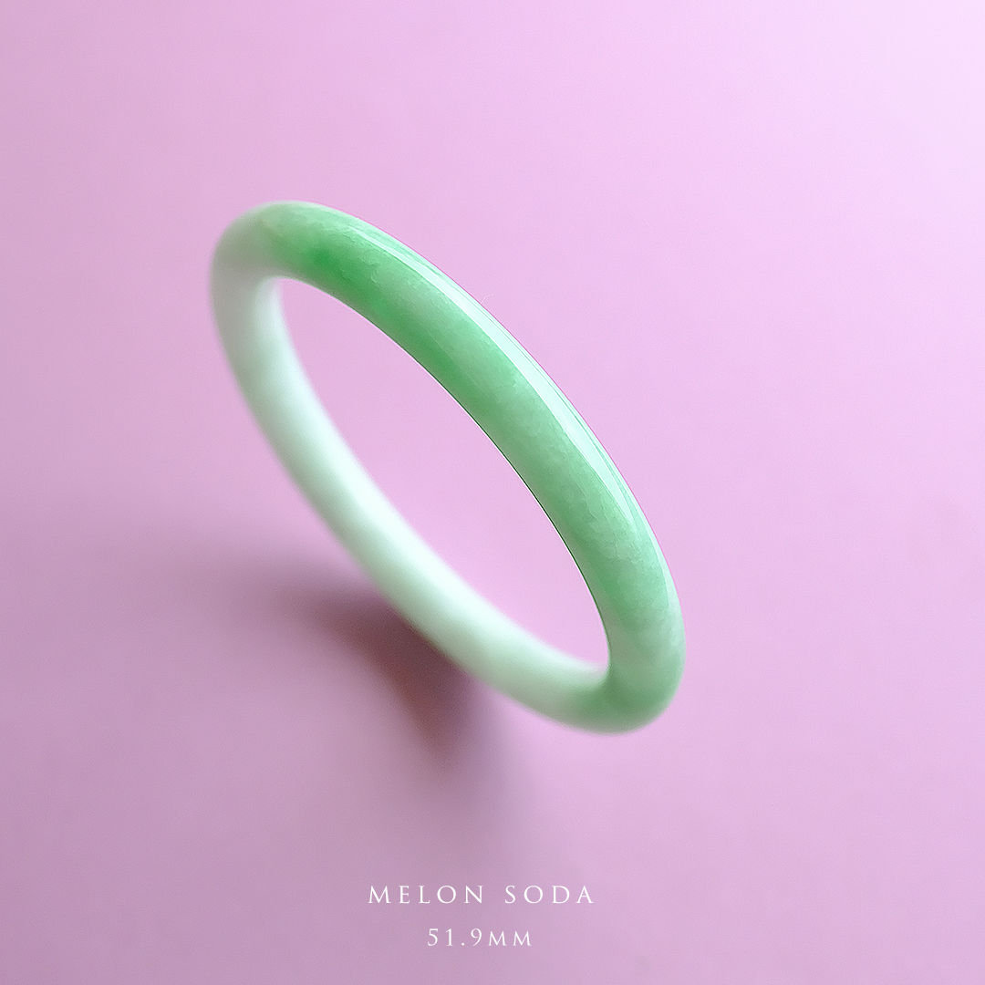 翡翠バングル【MELON SODA】51.9mm B97922