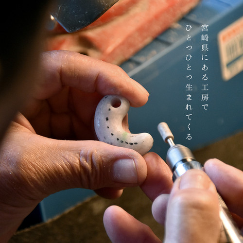 さざれし工房作品『碧湖 MIIKE』mg-1580 | 翡翠専門店 ジョイテック