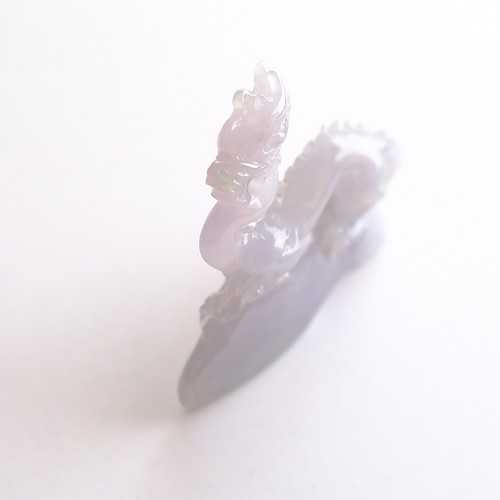 翡翠置物『RYUJIN』98341 | 翡翠専門店 ジョイテック