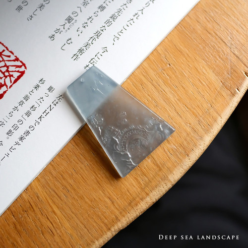 翡翠彫刻『Deep sea landscape』99294 | 翡翠専門店 ジョイテック