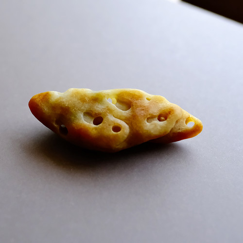 翡翠彫刻『CHEESE』98820 | 翡翠専門店 ジョイテック