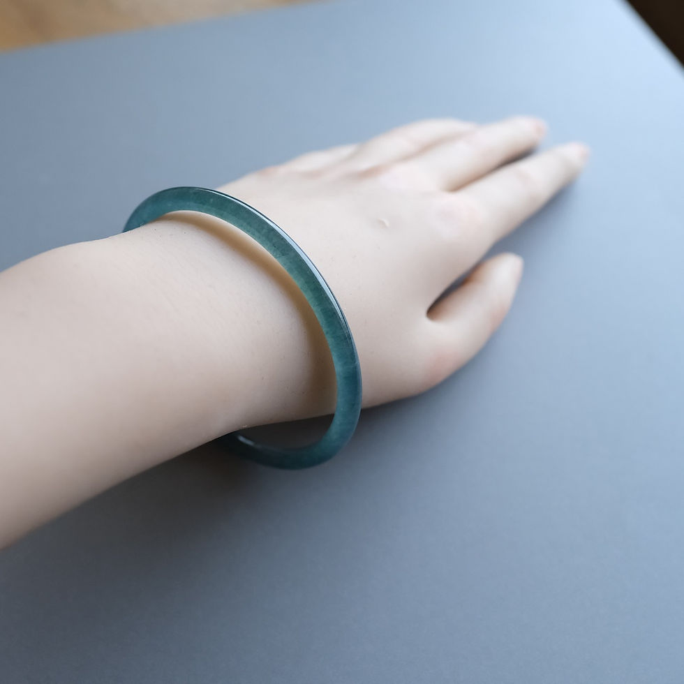 サムネイル： 翡翠バングル 66.2mm『SEIRYU BANGLE』99532 | Jadeite Bangle