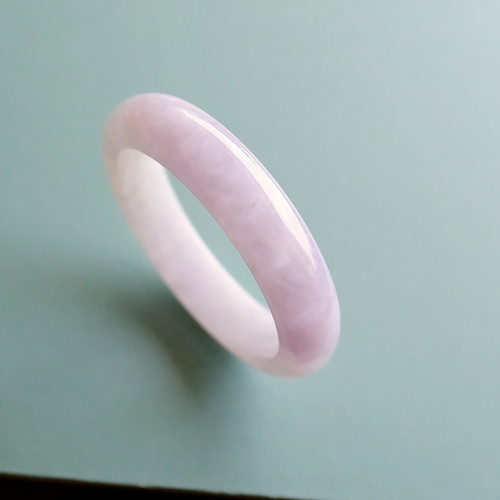 翡翠バングル『PINK LAVENDER FIELD』 98076 | 翡翠専門店
