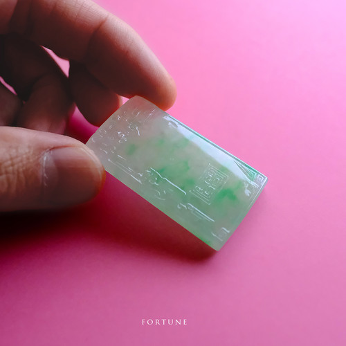 翡翠彫刻【FORTUNE】95734 | 翡翠専門店 ジョイテック