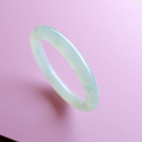 翡翠バングル【POLAR】58.8mm 97827 | 翡翠専門店 ジョイテック