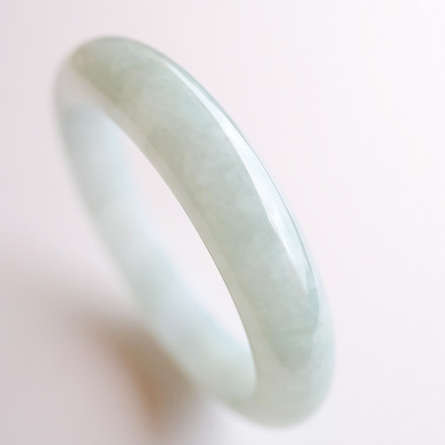 翡翠バングル【FURIN】57.5mm B97924 | 翡翠専門店 ジョイテック