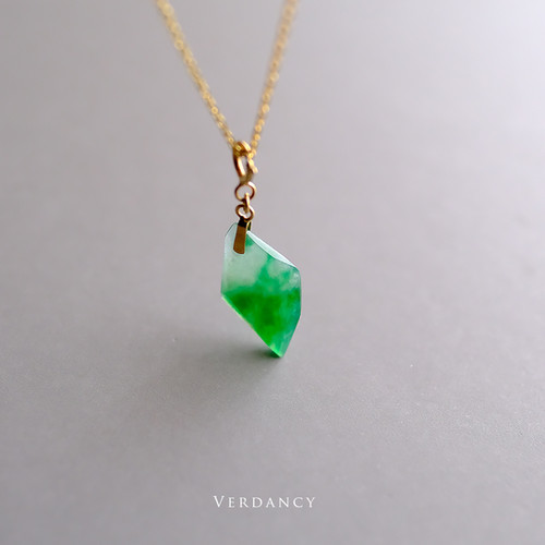 翡翠ペンダントトップ 翡翠 ペンダント トップ 4.325ct プラチナ ネックレス トップ