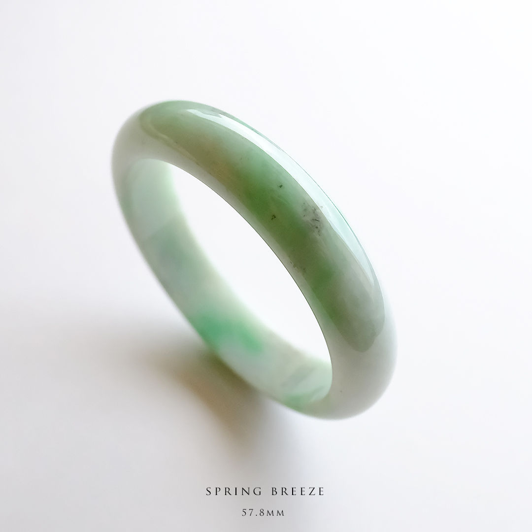 翡翠バングル 57.8mm 95930/8103398