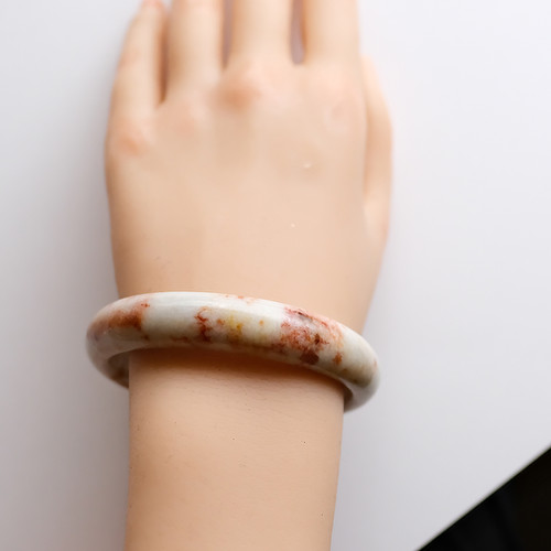 翡翠バングル 57.8mm『KOUYOU』98715 | 翡翠専門店 ジョイテック