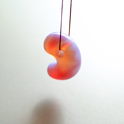 さざれし工房作品 勾玉『あめつち』mg-1352 | 翡翠専門店 ジョイテック