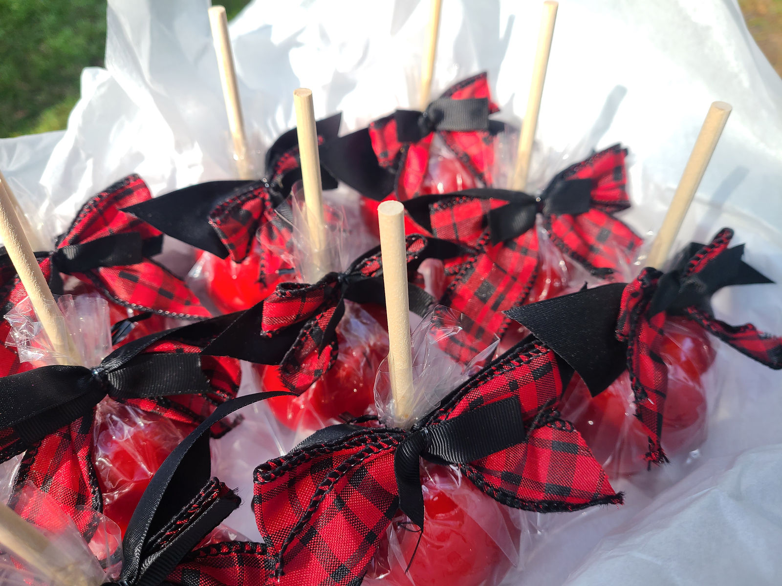 Hard Candy Apples