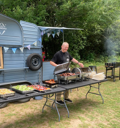 Barbecue mixed grill
- Crazy diamond food truck, mobile bar and catering for weddings and private events in the Dordogne, France