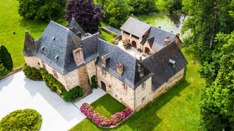 French wedding chateau in the Correze aerial shot