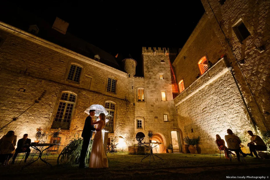 A beautifully renovated medieval chateau that can accommodate 28 people and cater for 300 guests.