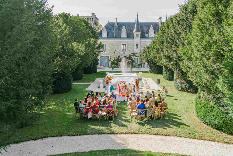 ndian ceremony in enchanting gardens - Fairytale chateau and luxury wedding venue in Sout West France.